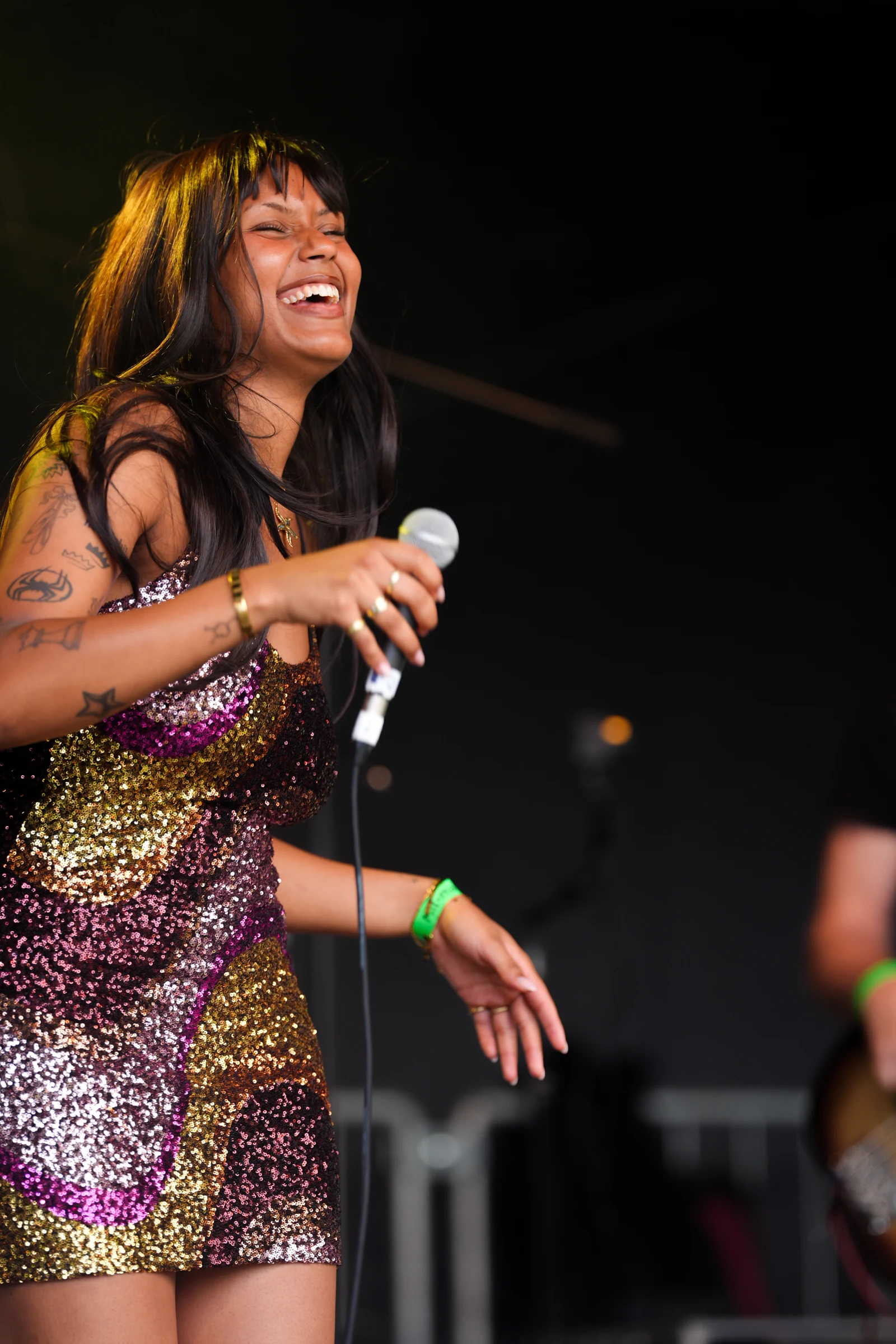 Shanice lächelt ins Publikum